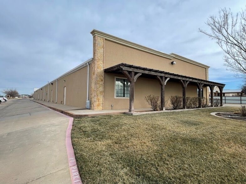 603 Quail Creek Dr, Amarillo, TX à louer - Photo de l’immeuble – Image 2 sur 13