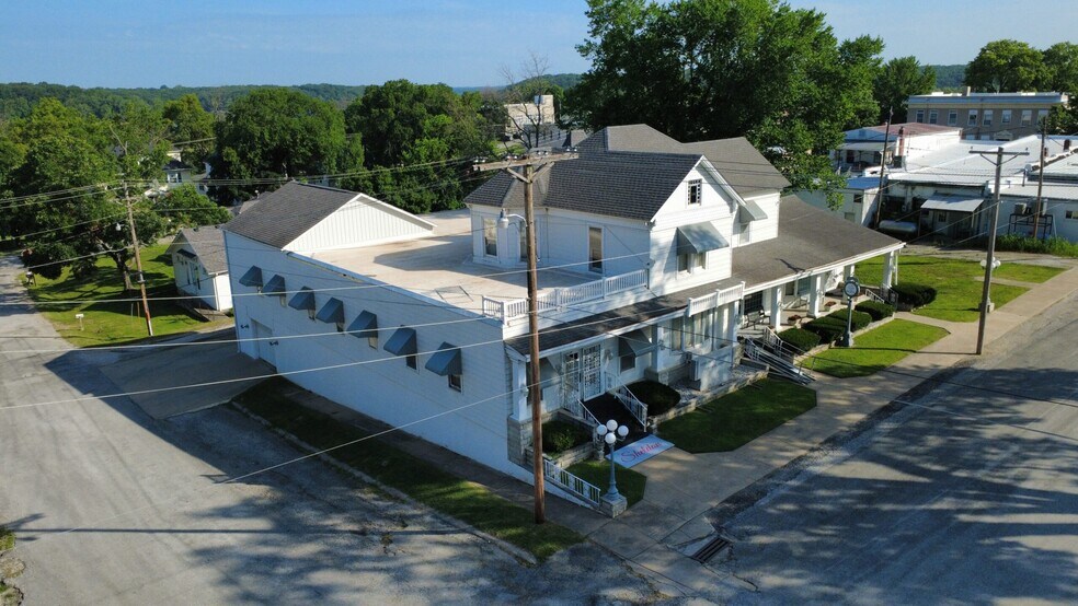 520 Market St, Osceola, MO à vendre - Photo de l’immeuble – Image 3 sur 5