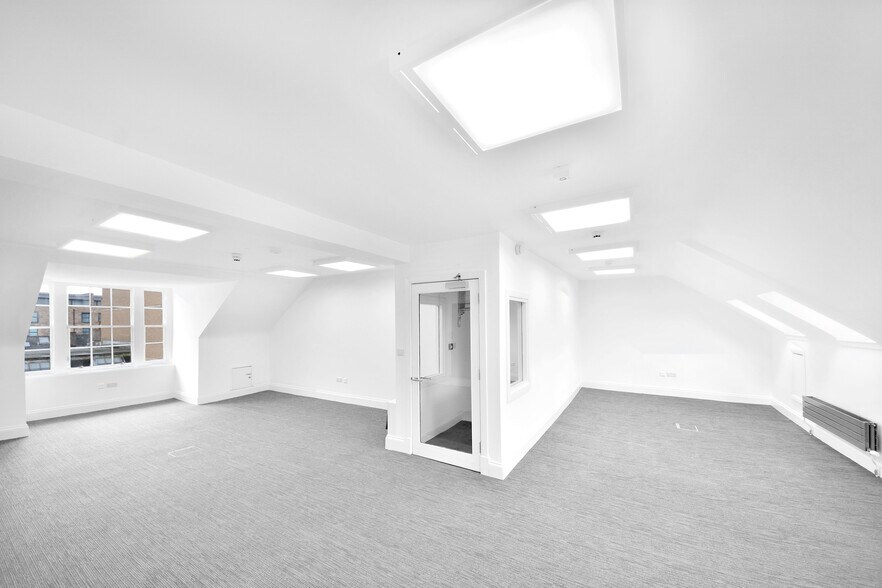 112 George St, Edinburgh à louer - Photo de l’immeuble – Image 3 sur 9