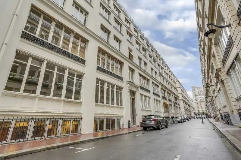 Bureau dans Paris à louer - Photo de l’immeuble – Image 2 sur 15
