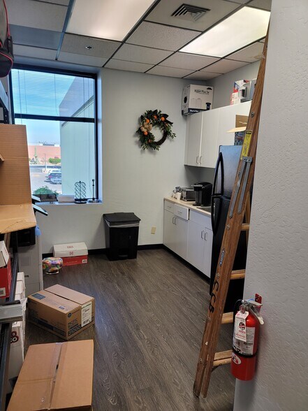 7580 E Gray Rd, Scottsdale, AZ à louer - Photo intérieure – Image 3 sur 20