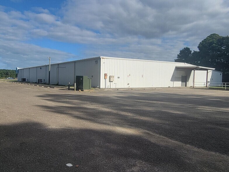 25131 Charles M Lankford Jr Memorial Hwy, Onley, VA à vendre - Photo de l’immeuble – Image 3 sur 10