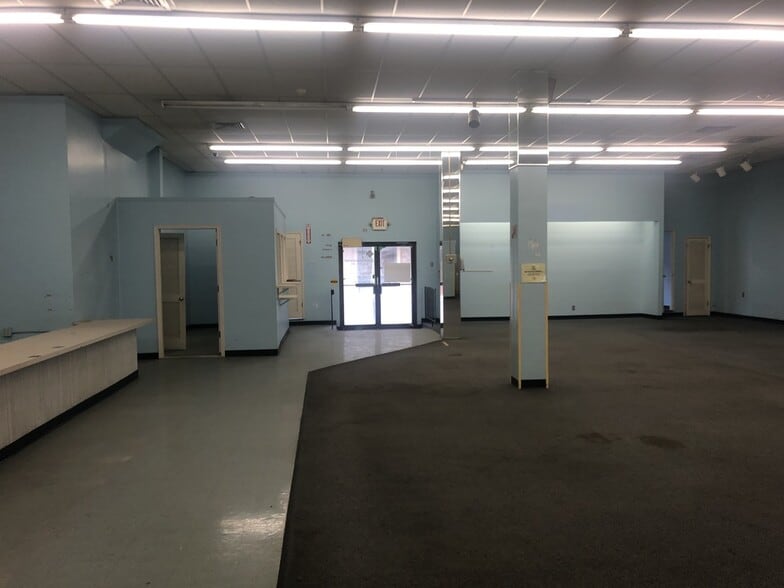 345 W Commerce St, San Antonio, TX à vendre - Photo de l’immeuble – Image 3 sur 30