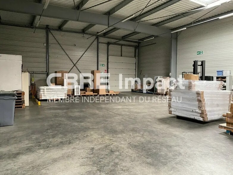 Local d’activités dans Dijon à louer - Photo intérieure – Image 2 sur 8