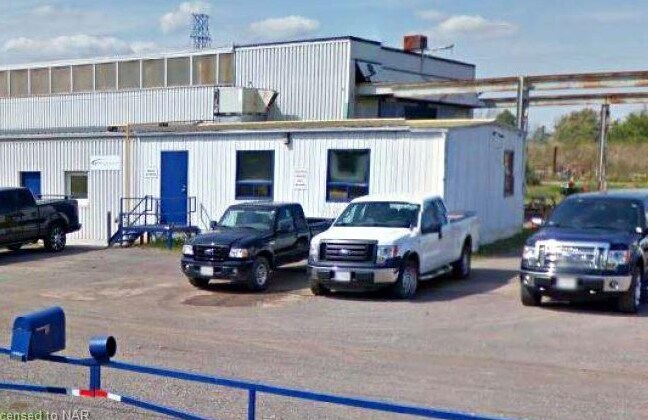 1326 Barron Rd, Niagara Falls, ON à vendre Photo principale– Image 1 sur 2