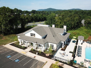 411 Afton Pond Ct, Charlottesville, VA - VUE AÉRIENNE  vue de carte - Image1