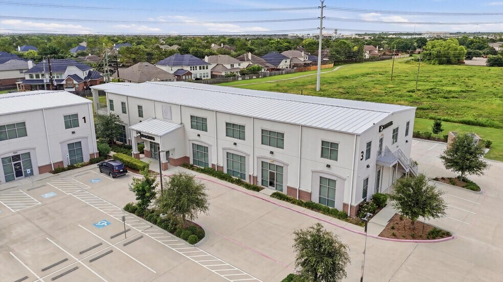 2880 Broadway Bend Dr portefeuille de 3 biens à vendre sur LoopNet.fr - Photo de l’immeuble – Image 3 sur 28