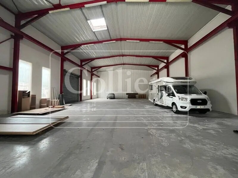 Local d’activités dans Peypin à louer Photo intérieure– Image 1 sur 7