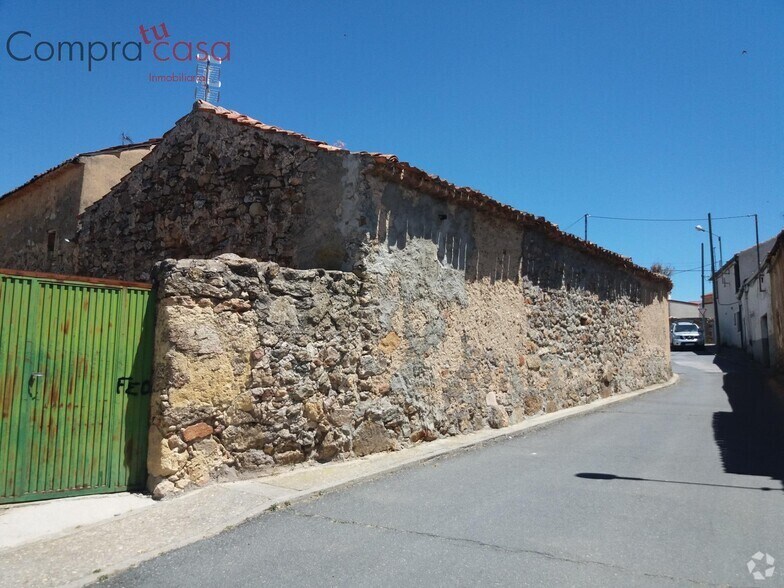 Industriel/Logistique dans Segovia, Segovia à vendre - Photo de l’immeuble – Image 3 sur 3