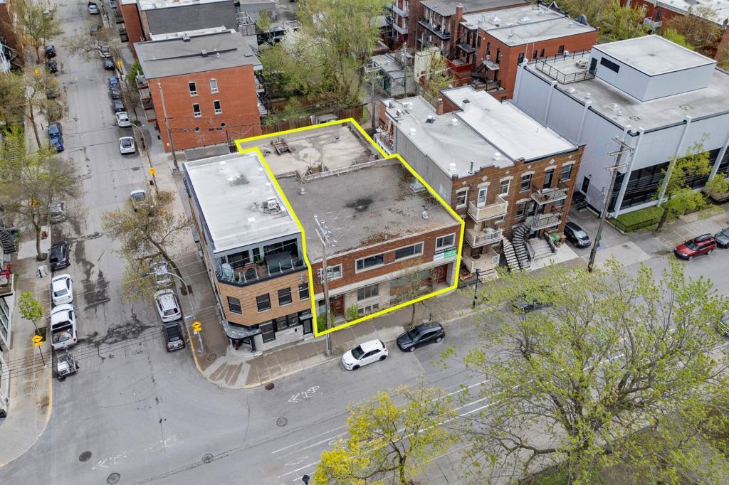 4240-4244 Rue Adam, Montréal, QC à vendre Photo de l’immeuble– Image 1 sur 6