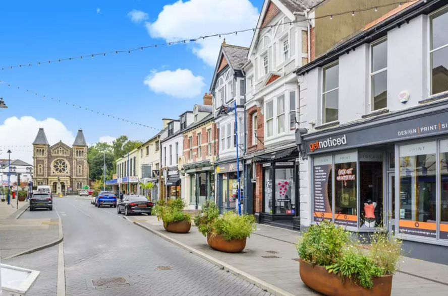 21 Frogmore St, Abergavenny à vendre - Photo de l’immeuble – Image 2 sur 8