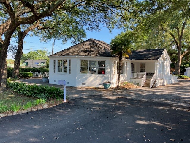 1411 Ashley River Rd, Charleston, SC à vendre - Photo de l’immeuble – Image 3 sur 14
