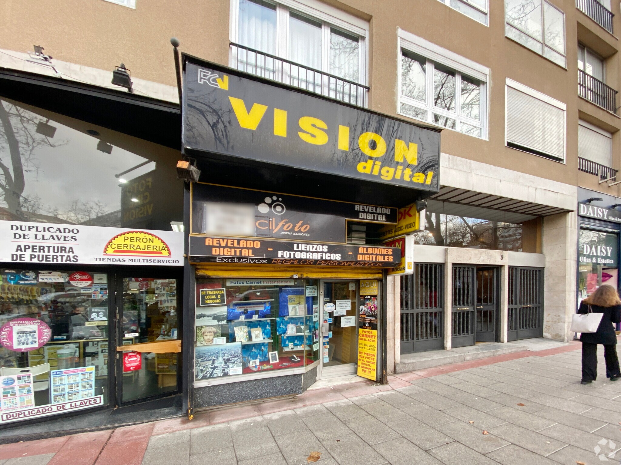 Local commercial dans Madrid, Madrid à louer Photo intérieure– Image 1 sur 2