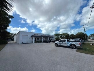 Plus de détails pour 3508 Enterprise Ave, Naples, FL - Local d'activités à louer