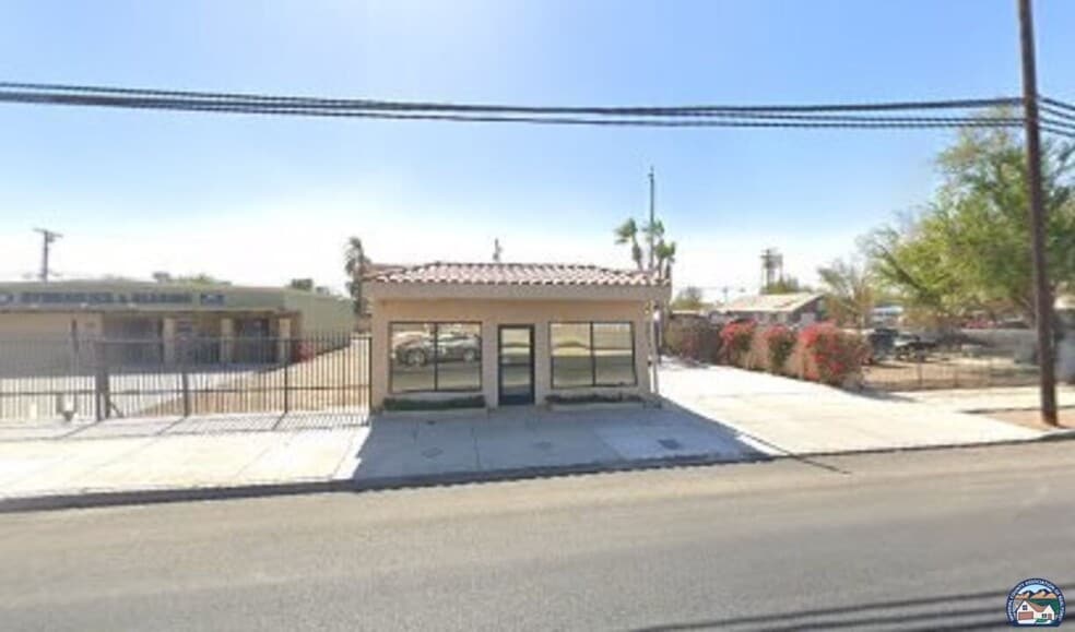 1048 Main St, Brawley, CA à louer - Photo principale – Image 1 sur 2