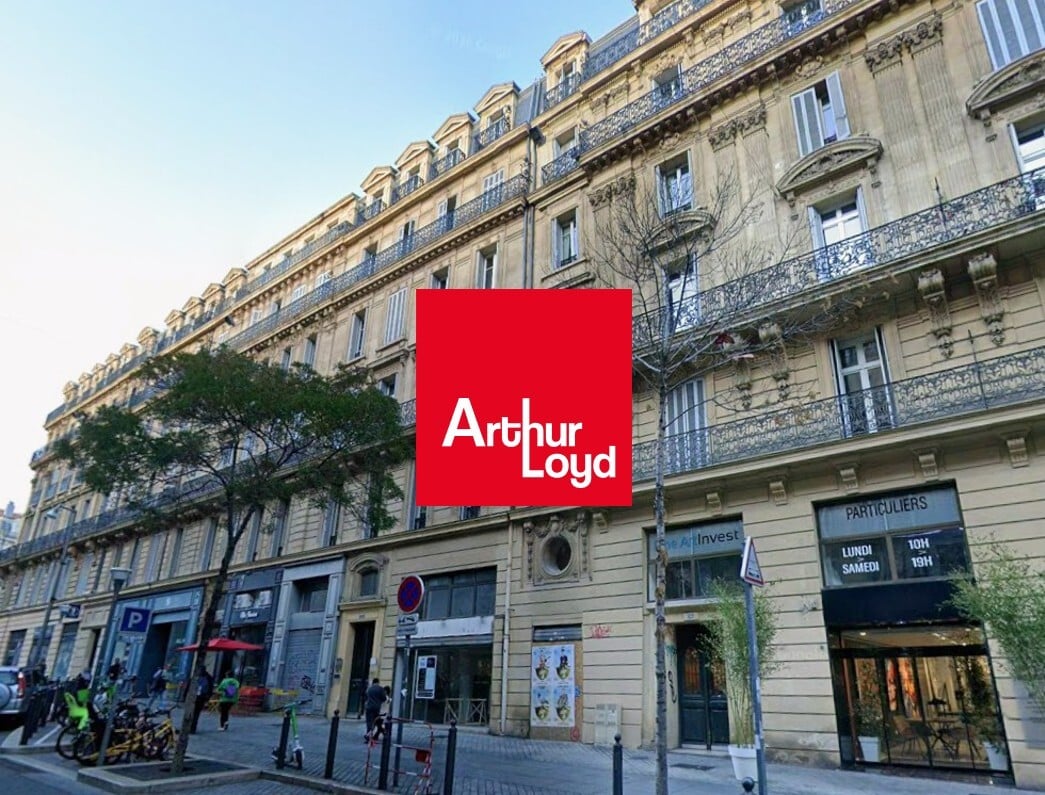 38 Rue De La Republique, Marseille à louer Photo de l’immeuble– Image 1 sur 4