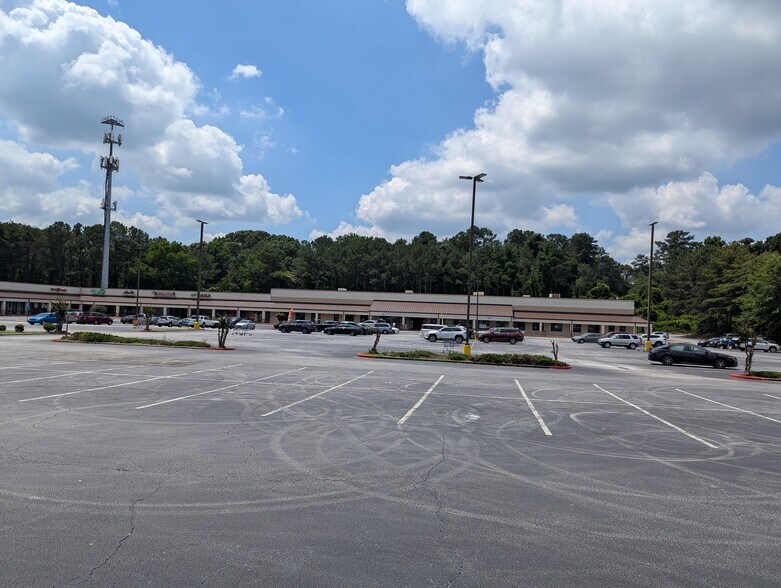 6009-6023 Memorial Dr, Stone Mountain, GA à louer - Photo de l’immeuble – Image 3 sur 4