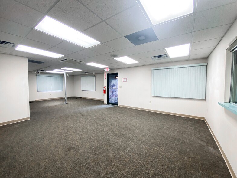 1318B S Main Rd, Vineland, NJ à louer - Photo de l’immeuble – Image 3 sur 11