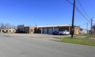 Plus de détails pour 621 W Main St, La Porte, TX - Local d'activités à louer