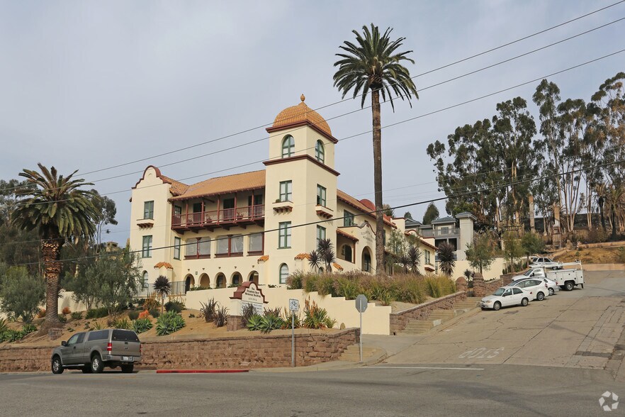 121 N Fir St, Ventura, CA à louer - Photo principale – Image 2 sur 5