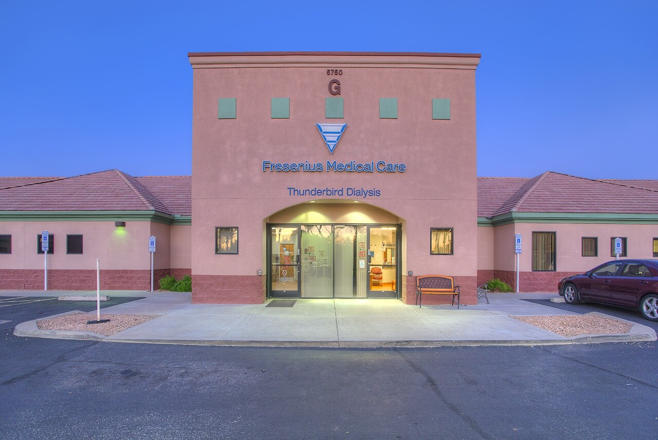 5750 W Thunderbird Rd, Glendale, AZ à louer Photo de l’immeuble– Image 1 sur 6