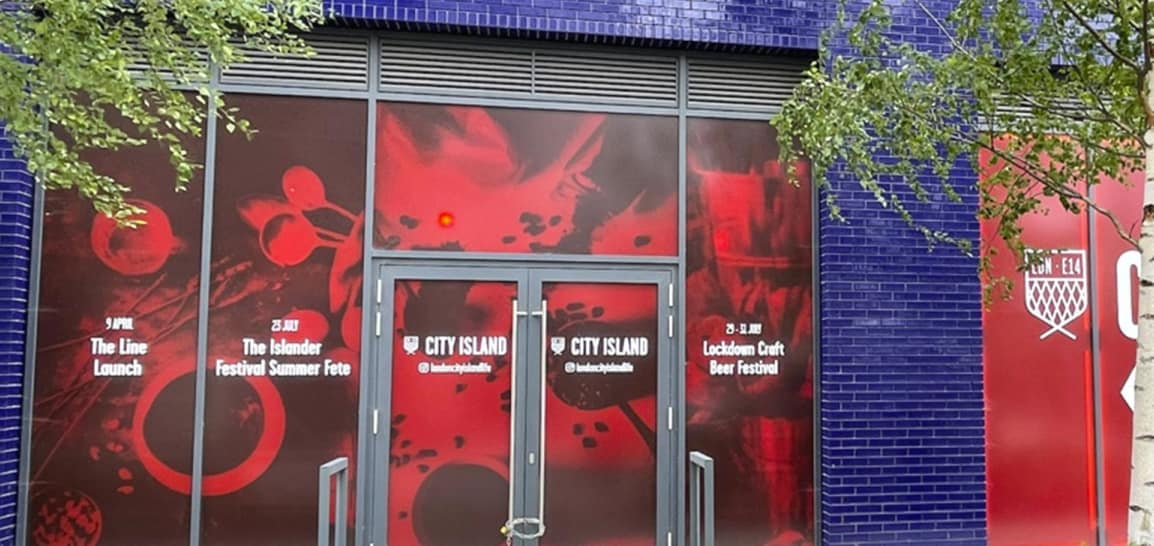 Orchard Pl, Londres à louer Photo de l’immeuble– Image 1 sur 2