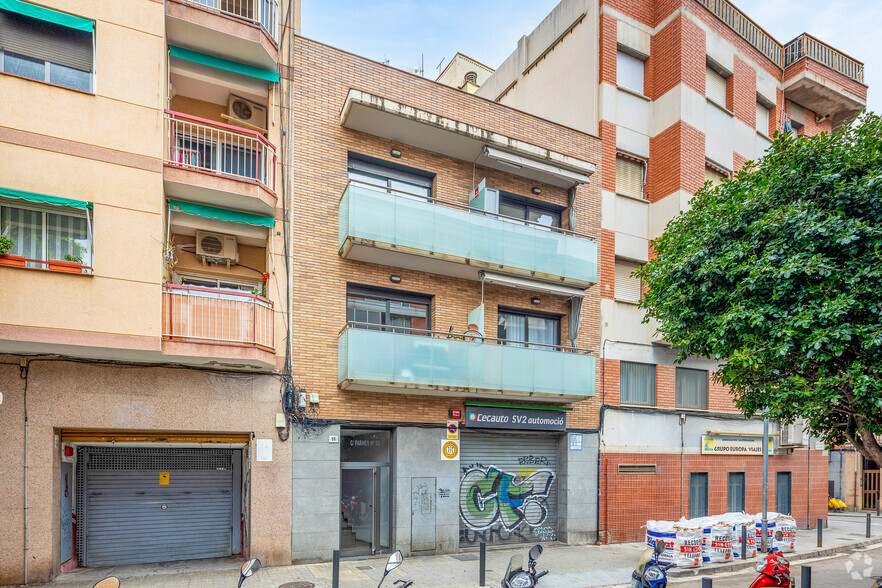 Carrer de Farnés, 55, L'Hospitalet de Llobregat, Barcelona à vendre - Photo principale – Image 1 sur 2