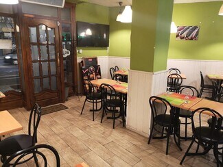 Plus de détails pour Local commercial à louer