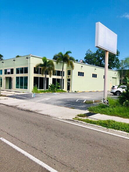 2905 W Kennedy Blvd, Tampa, FL à vendre - Photo de l’immeuble – Image 3 sur 26