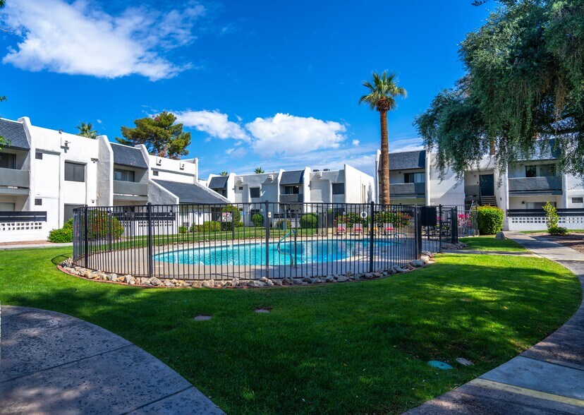 302 E Monte Vista, Phoenix, AZ à vendre - Photo de l’immeuble – Image 2 sur 38