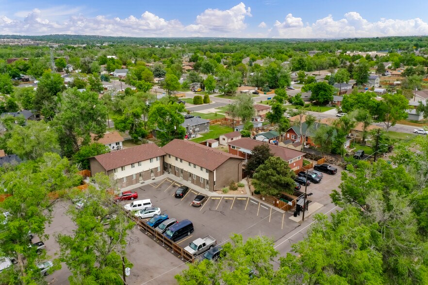 10717 W 38th Ave, Wheat Ridge, CO à vendre - Photo de l’immeuble – Image 2 sur 22