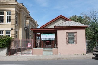 Plus de détails pour 233 W Travis St, San Antonio, TX - Local commercial à vendre