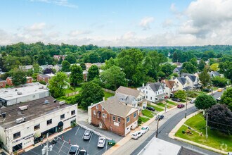 893-895 Penn St, Bryn Mawr, PA - VUE AÉRIENNE  vue de carte