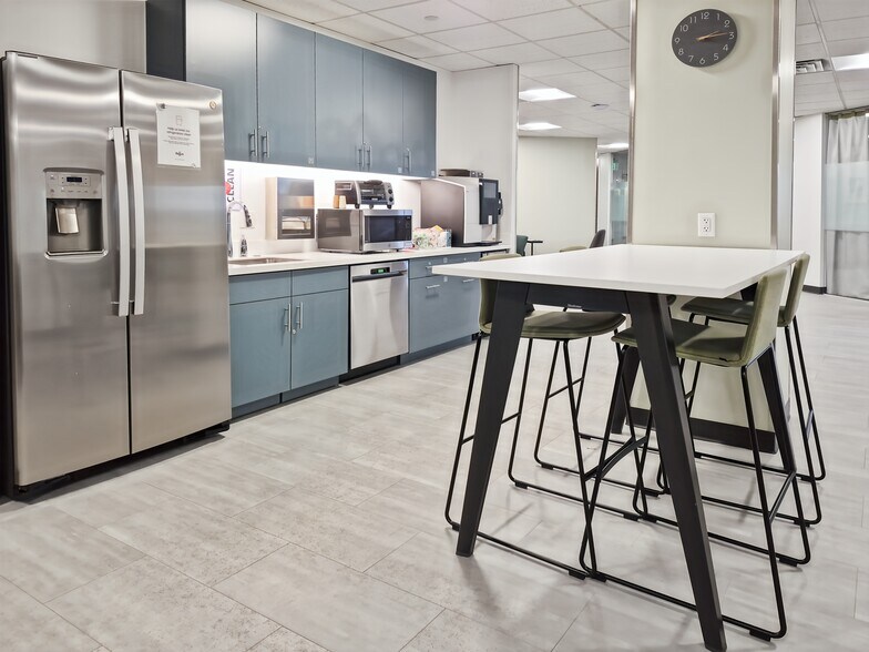 4100 E Mississippi Ave, Denver, CO à louer - Photo intérieure – Image 2 sur 13
