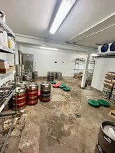 2506 Central Ave NE, Minneapolis, MN à louer Photo intérieure– Image 1 sur 4