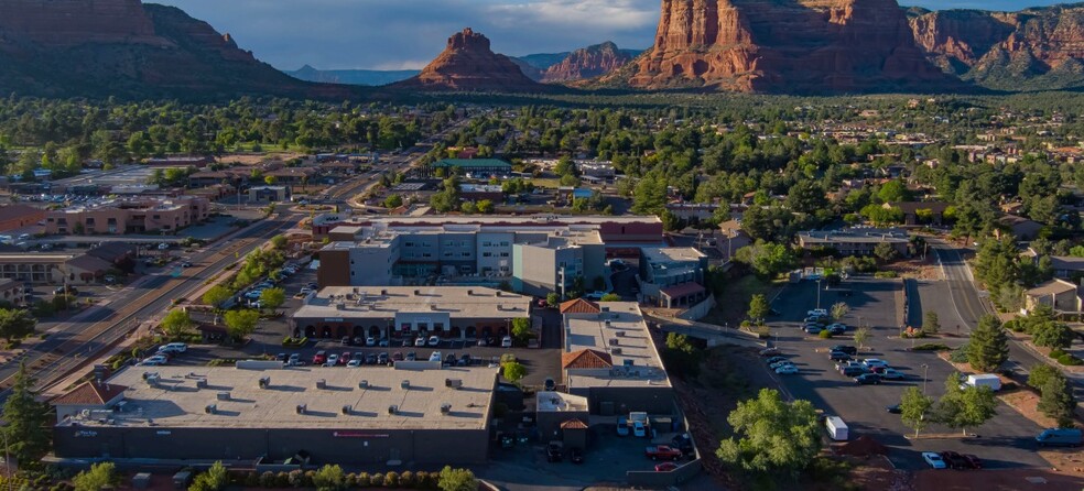 6601 Highway 179, Sedona, AZ à louer - Photo de l’immeuble – Image 1 sur 3