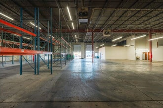 6056-6078 E 49th Ave, Commerce City, CO à louer Photo intérieure– Image 2 sur 7