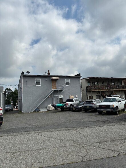 12-16 S Plainfield Ave, South Plainfield, NJ à vendre - Photo de l’immeuble – Image 3 sur 5