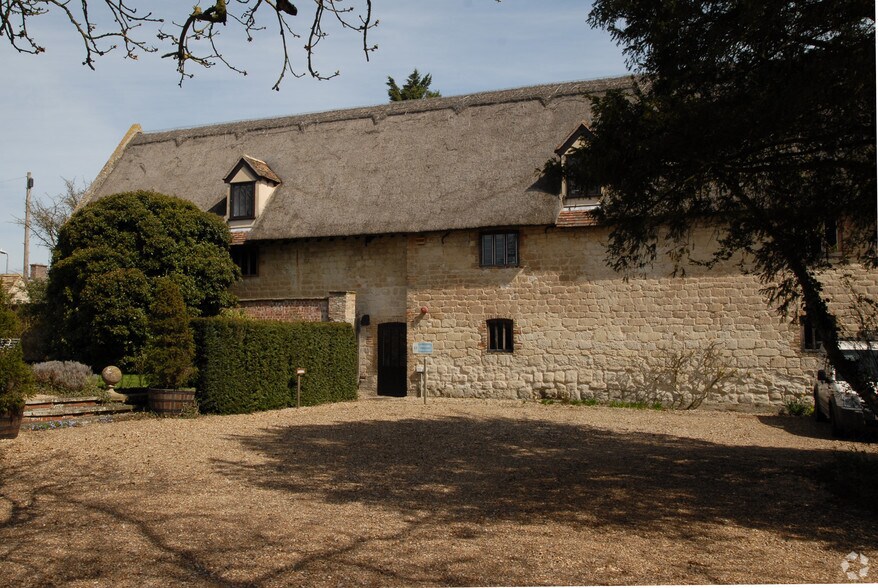 High St, Burwell à louer - Photo de l’immeuble – Image 3 sur 6