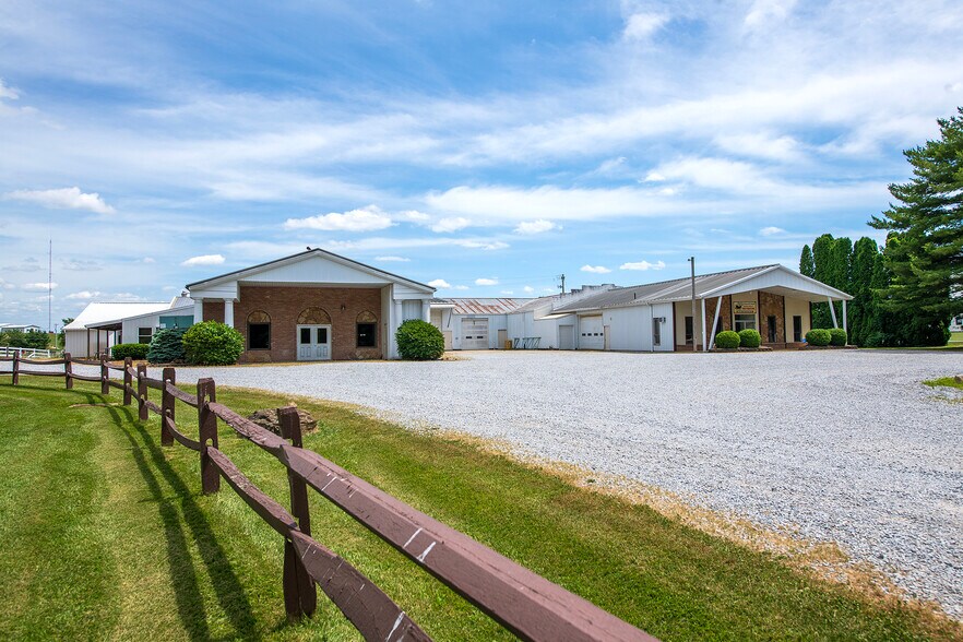9190 Massillon Rd, Dundee, OH à louer - Photo de l’immeuble – Image 3 sur 4