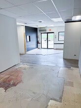 127 E State St, Batavia, IL à louer Photo intérieure– Image 1 sur 7
