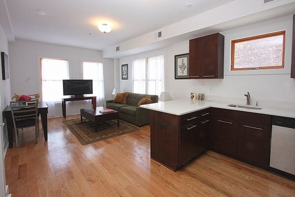 76 Palisade Ave, Jersey City, NJ à vendre - Photo de l’immeuble – Image 3 sur 7