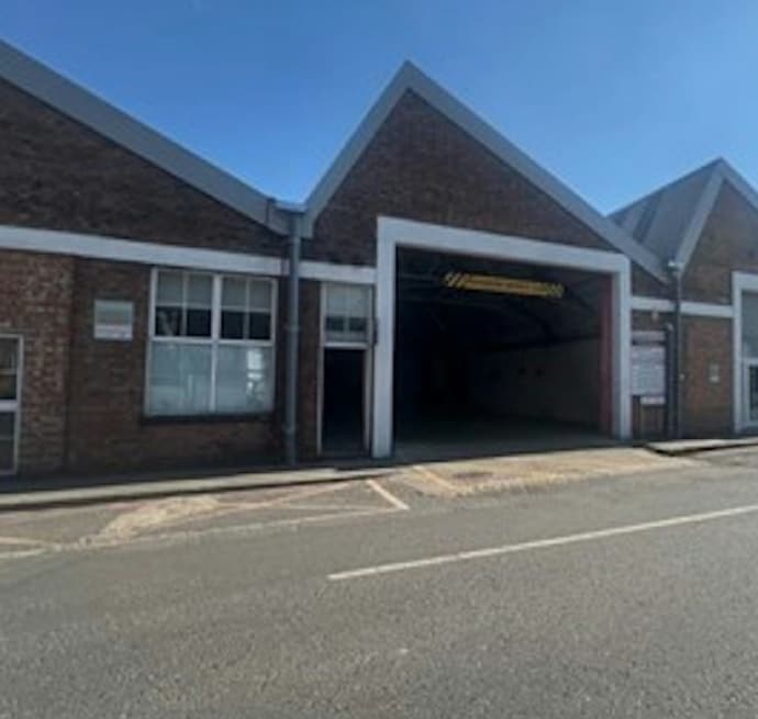 5H Main Dr, Wembley à louer Photo de l’immeuble– Image 1 sur 1