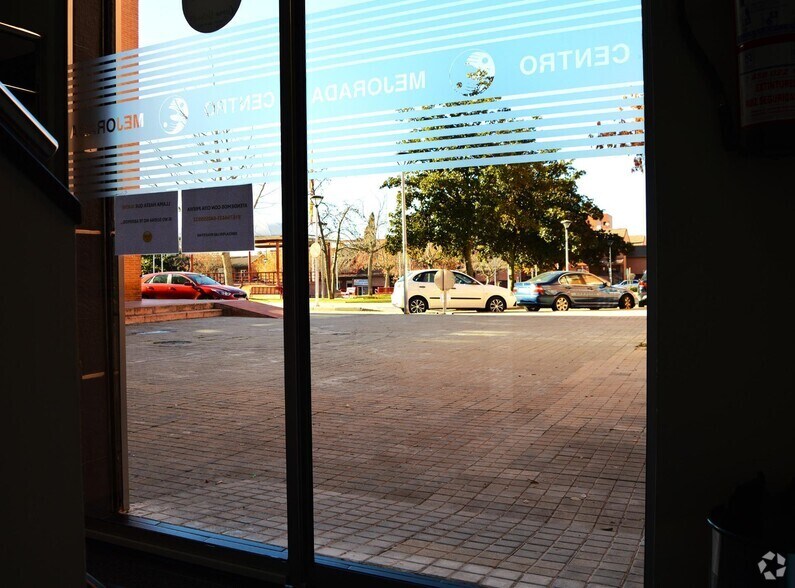 View Photo