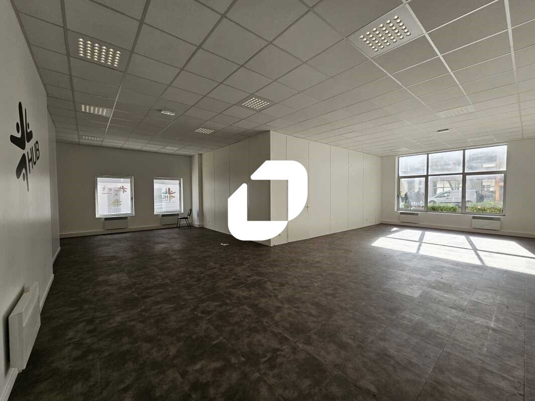 Bureau dans Garges-lès-Gonesse à louer Photo intérieure– Image 1 sur 39