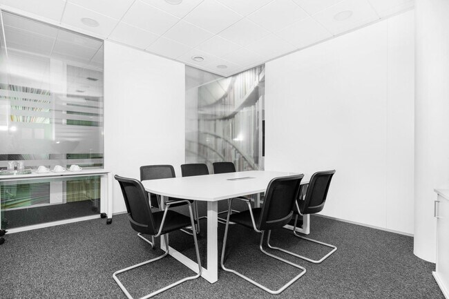 Plus de détails pour 7 Rue Le Bouvier, Bourg-la-Reine - Coworking à louer