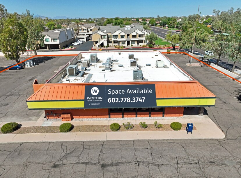 1705 E Broadway Rd, Tempe, AZ à vendre Photo de l’immeuble– Image 1 sur 9