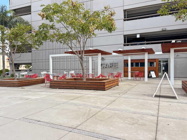 1455 Frazee Rd, San Diego, CA à louer - Photo intérieure – Image 3 sur 12