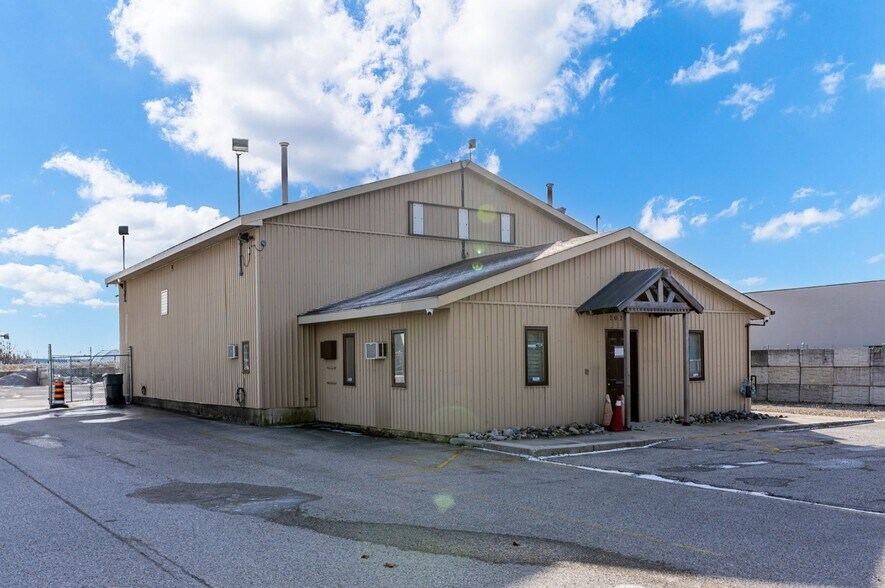 2073 Piper Ln, London, ON à louer - Photo de l’immeuble – Image 2 sur 13