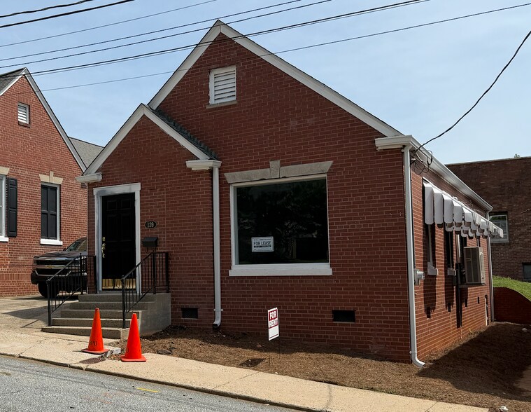 139 W 2nd St, Rutherfordton, NC à louer - Photo principale – Image 1 sur 6